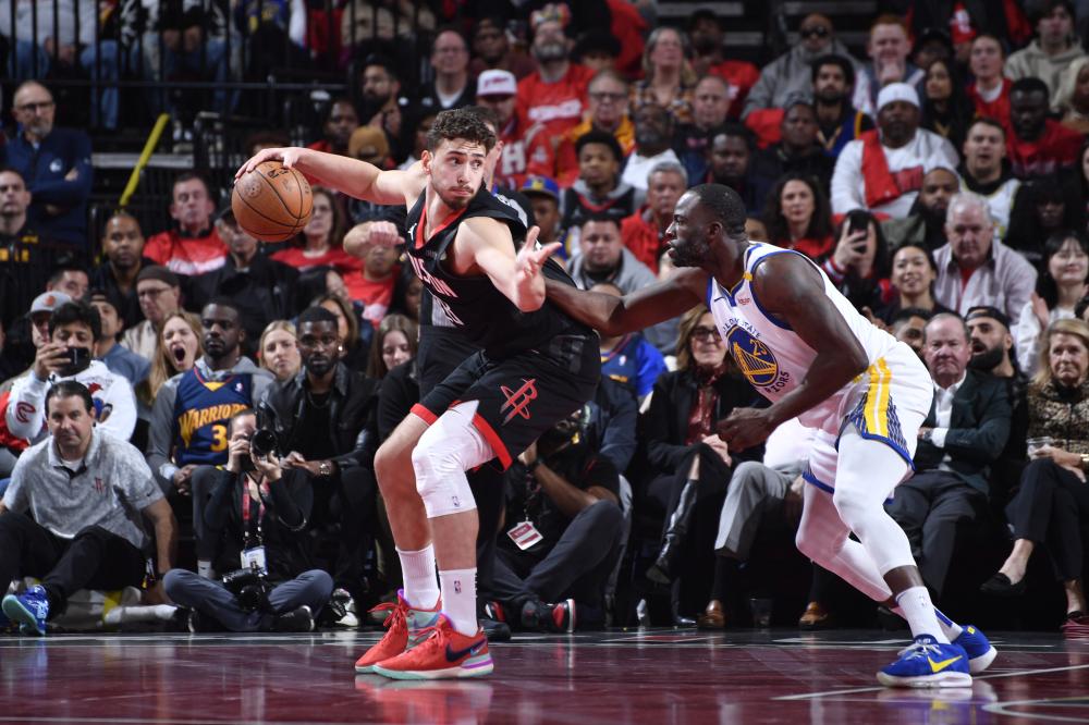 球迷质疑他 球迷质疑他