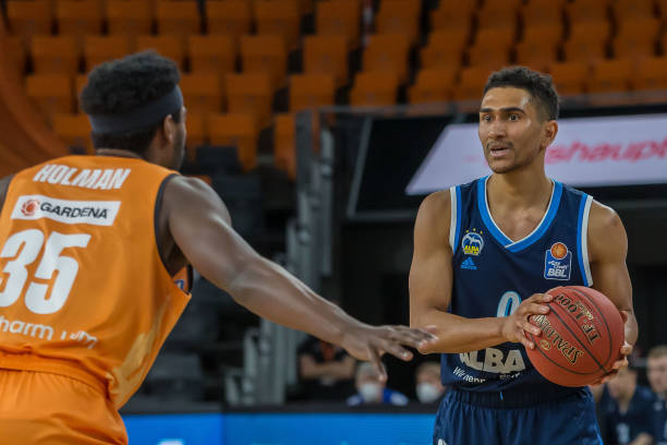 爱羽毛球运 爱羽毛球运